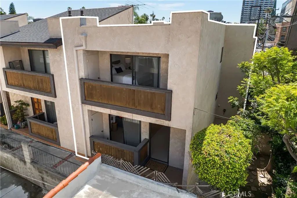 1137 N Maryland Avenue 5, Glendale