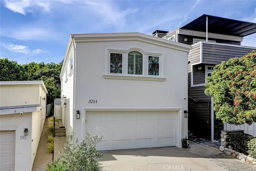 3211 N Valley, Manhattan Beach