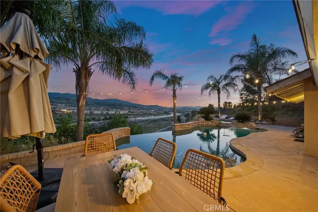 17346 Sarita Avenue, Canyon Country