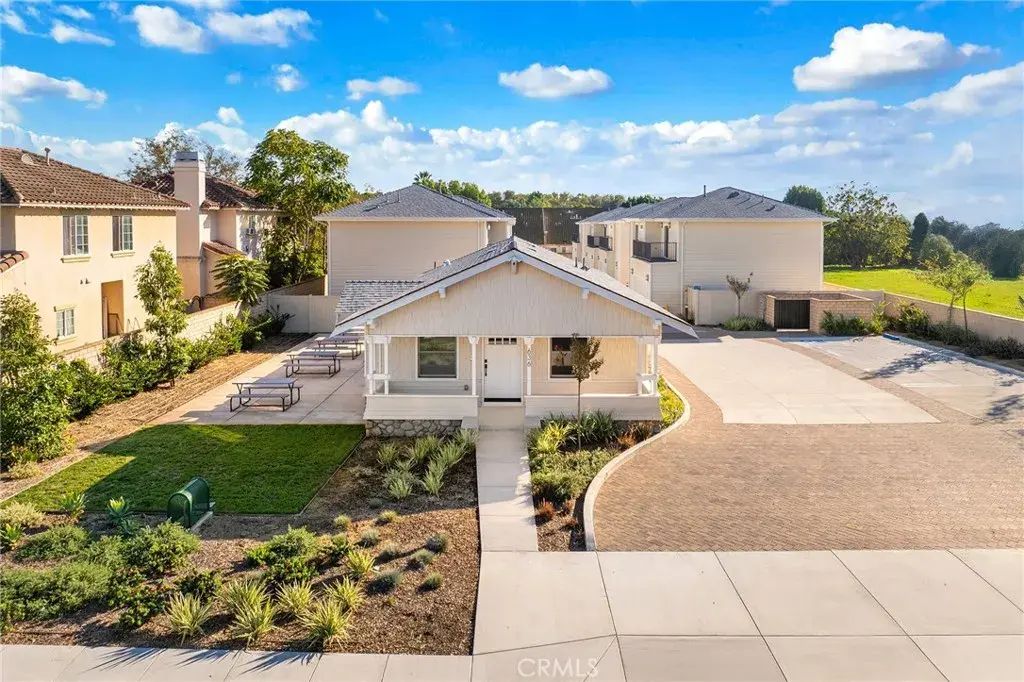 642 W Grand Avenue, Pomona
