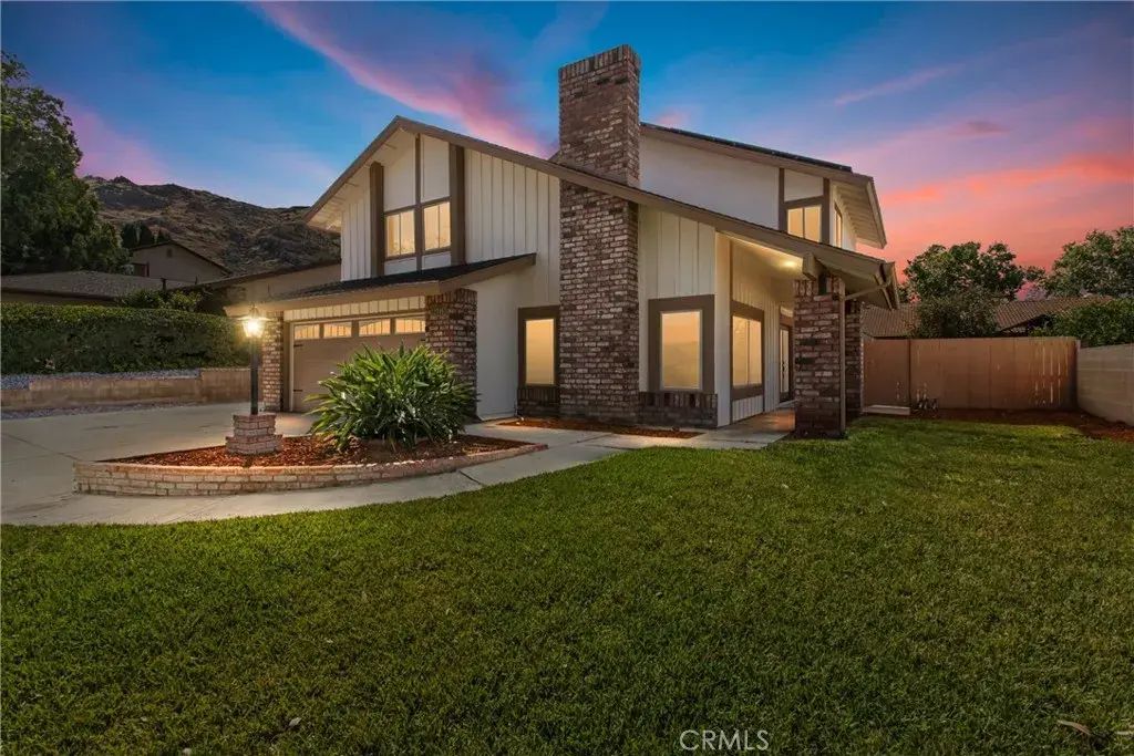 22799 De Soto, Grand Terrace