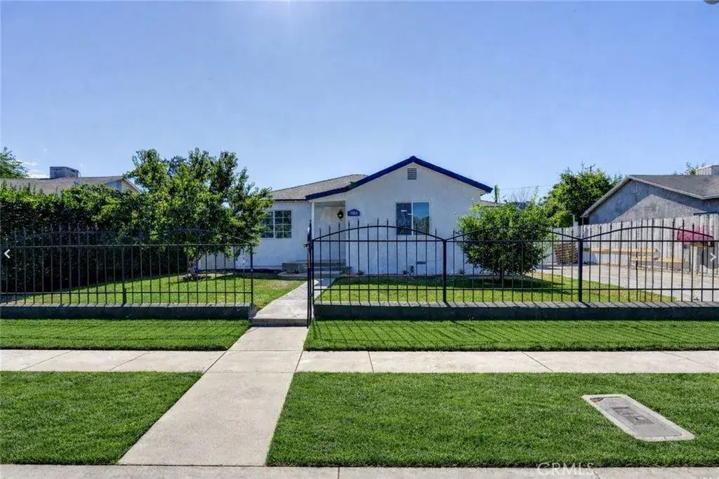 1500 Marguerite, Atwater