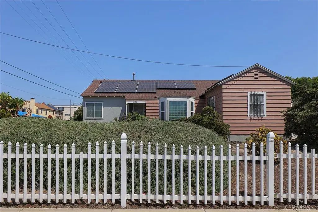803 E La Palma, Inglewood