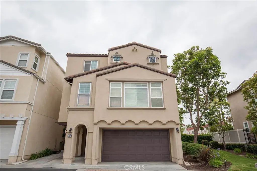 2889 Plaza Del Amo 910, Torrance