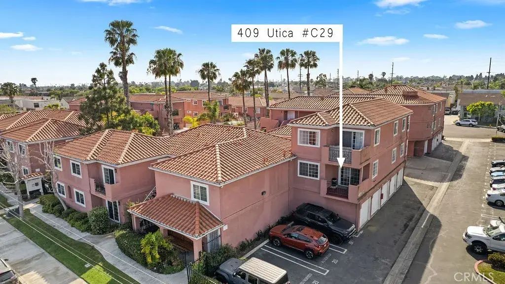 409 Utica C-29, Huntington Beach