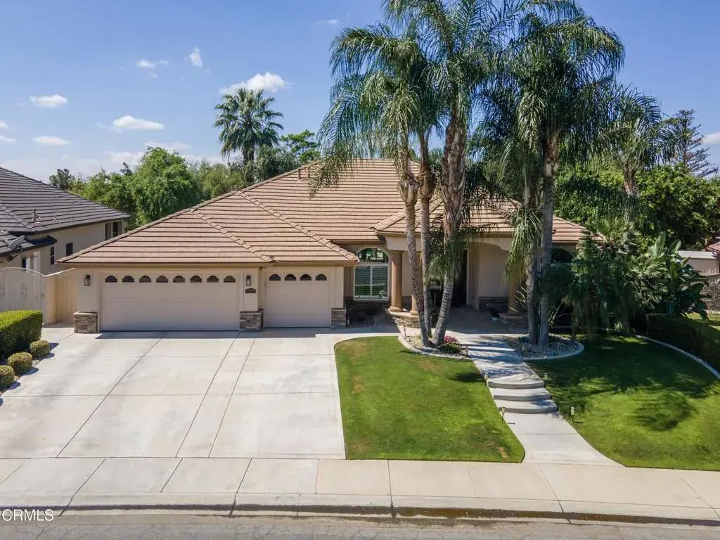 5421 Brigadoon Lane, Bakersfield