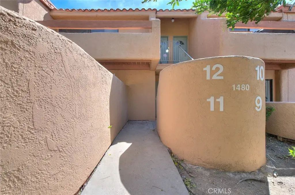 1480 W Edgehill 12, San Bernardino