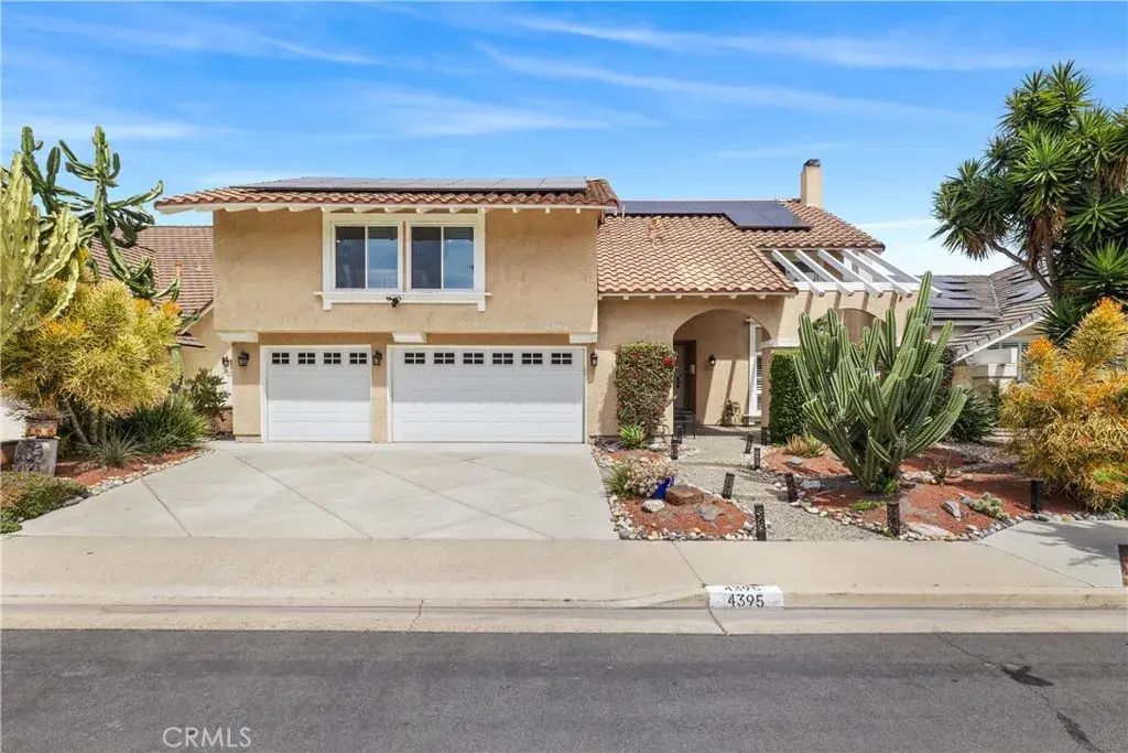 4395 Avenida Carmel, Cypress