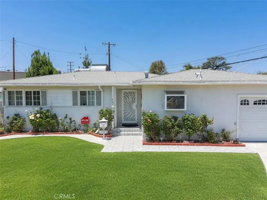 929 Russelle Dr., West Covina