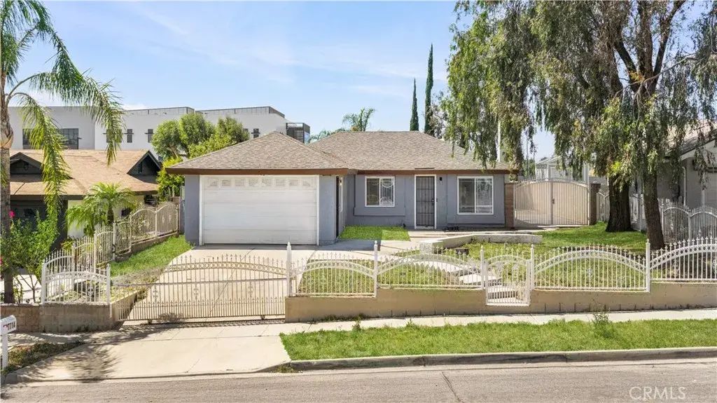 7714 Acacia Street, Fontana