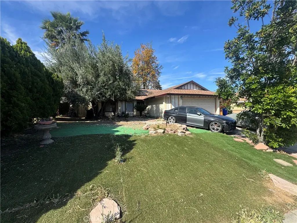1266 Lorraine, Rialto