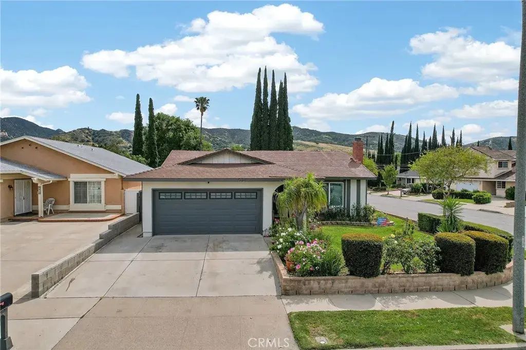 5604 Bloomfield Street, Simi Valley