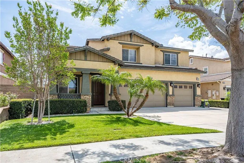16623 Picardy, Fontana