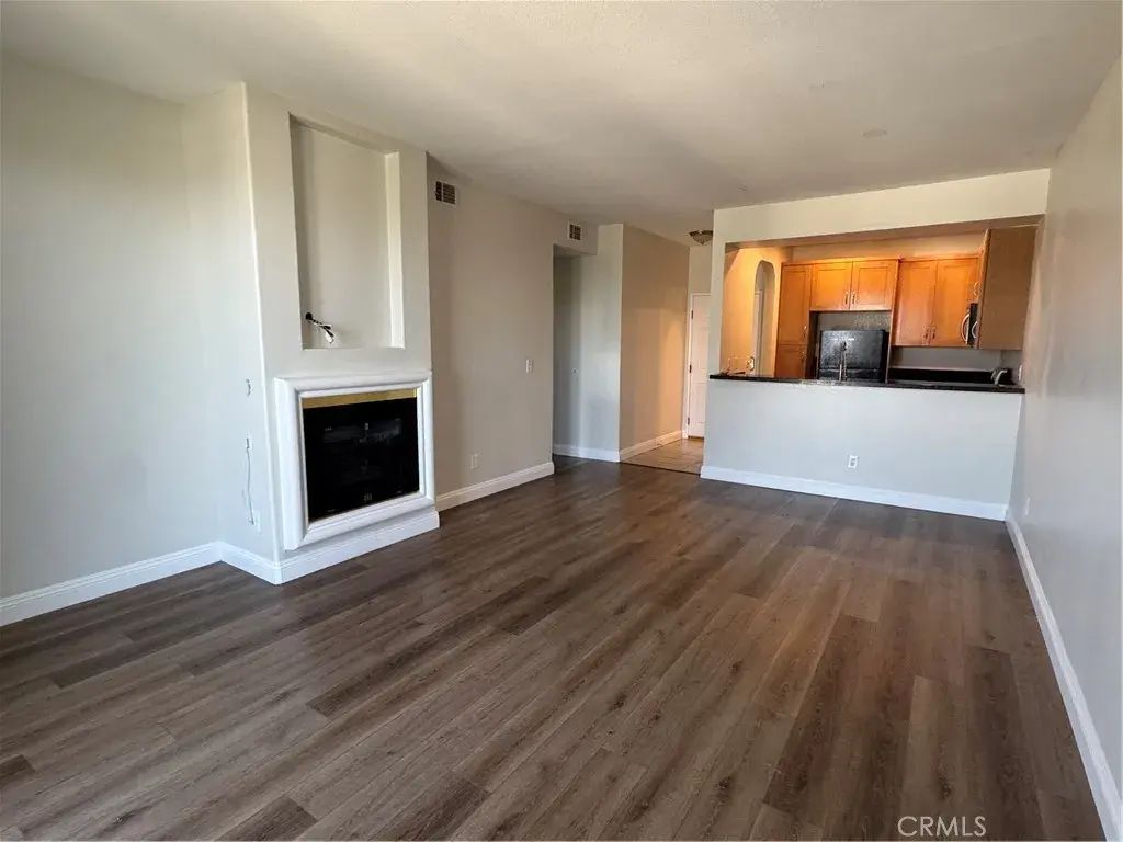 555 Main Avenue 316, Long Beach