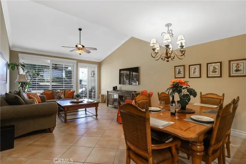6 Tortosa, Rancho Mirage