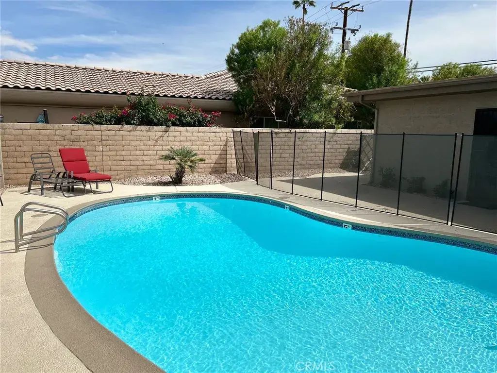 74443 Driftwood Drive 2, Palm Desert
