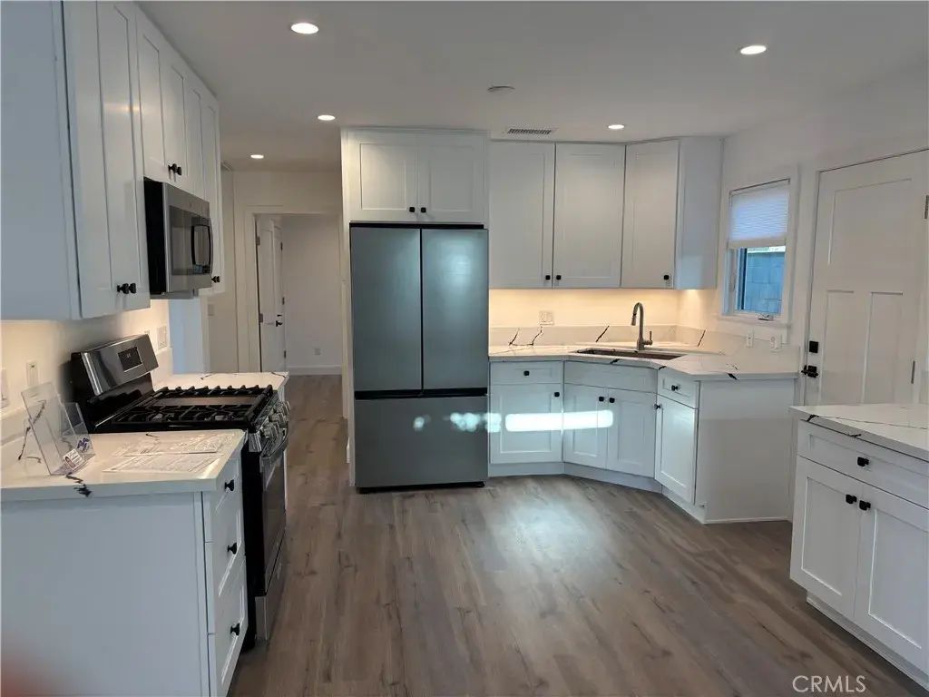 2410 Gates, Redondo Beach