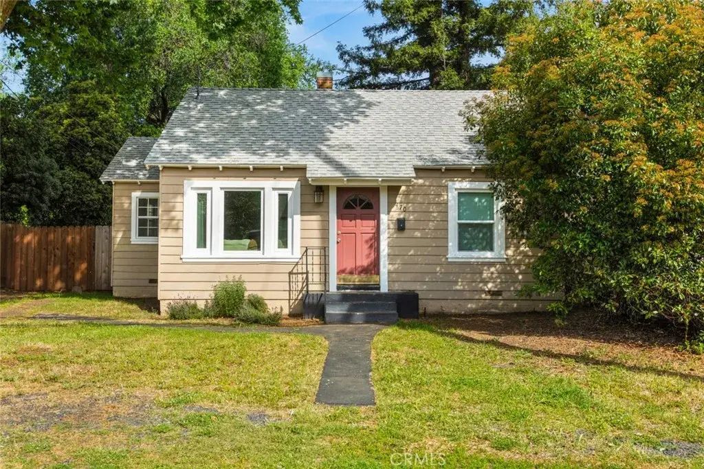 470 E 10th Avenue, Chico