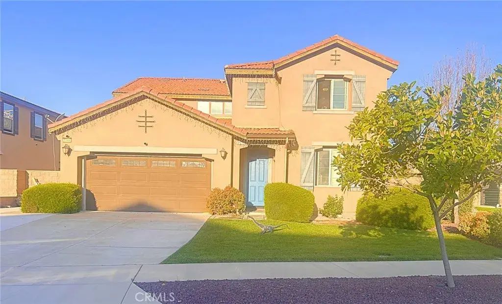5344 Strawberry, Fontana