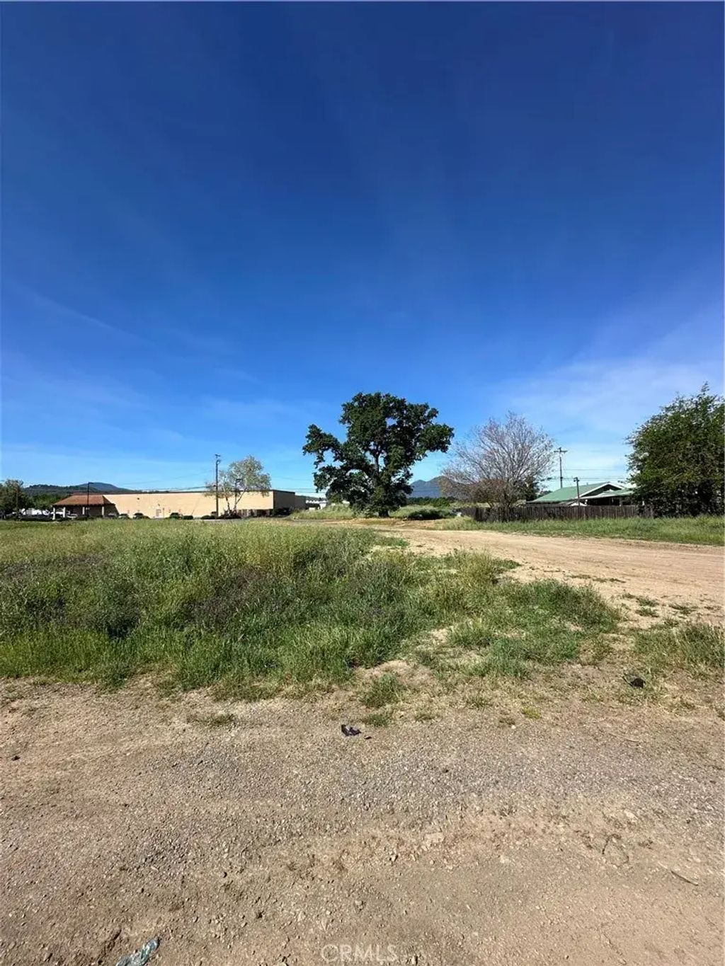 3385 Washington, Clearlake