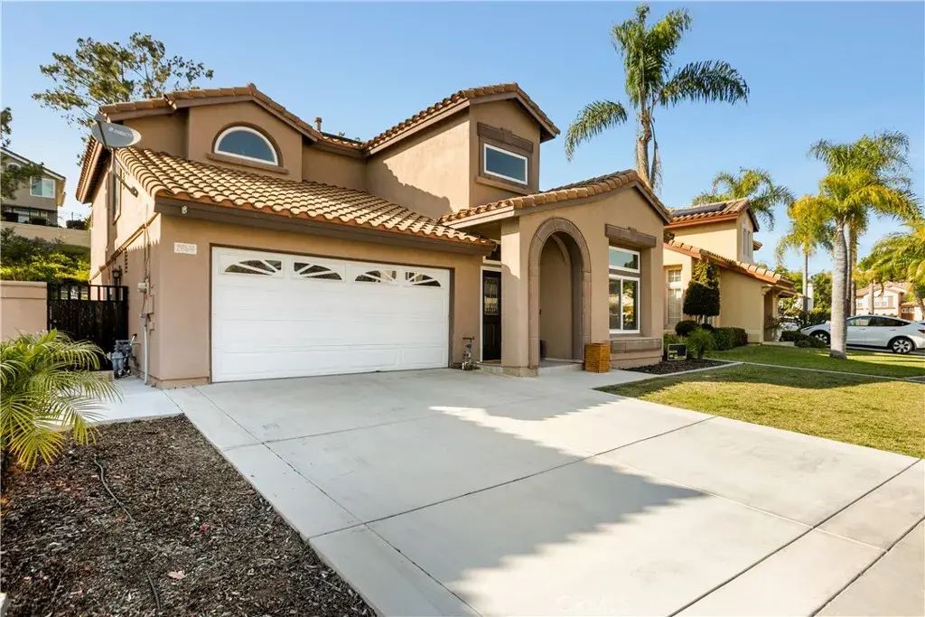 26581 Domingo, Mission Viejo