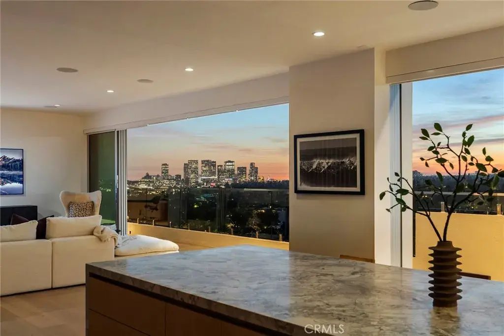 838 N Doheny Drive Ph B, West Hollywood