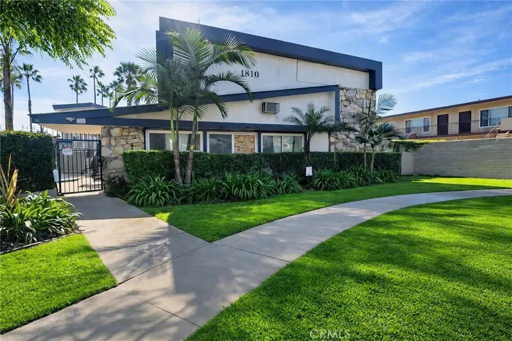 1810 W Sallie 7, Anaheim
