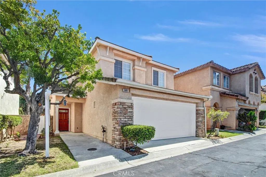 566 Hooper, Simi Valley
