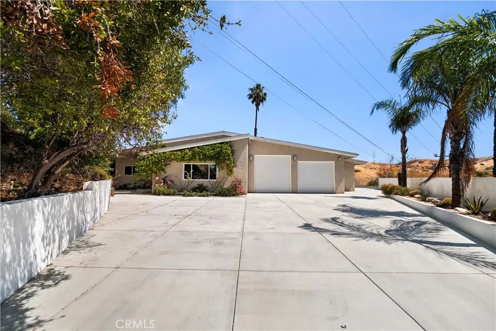11661 Anderson, Loma Linda
