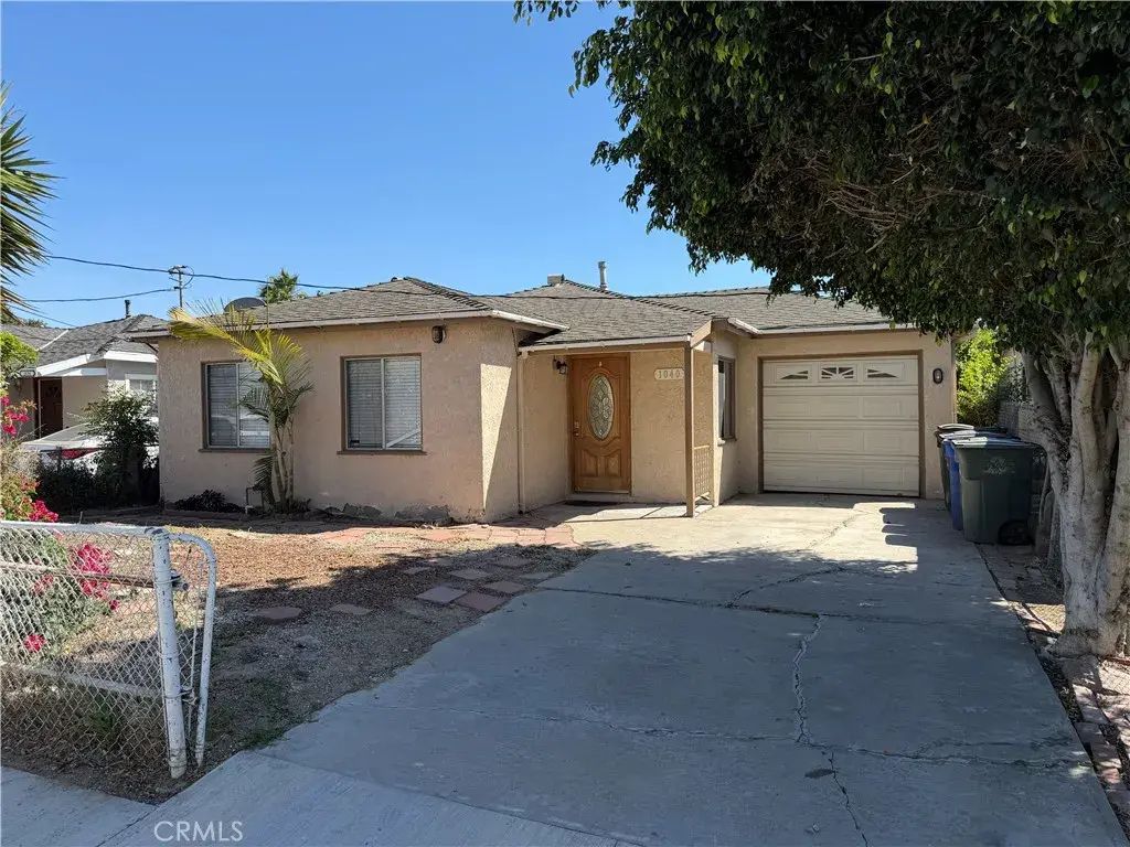 1040 W 220th, Torrance