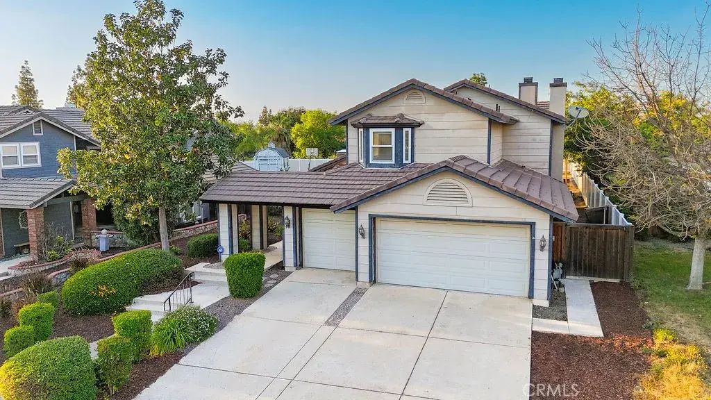 19530 Chinotto Lane, Riverside