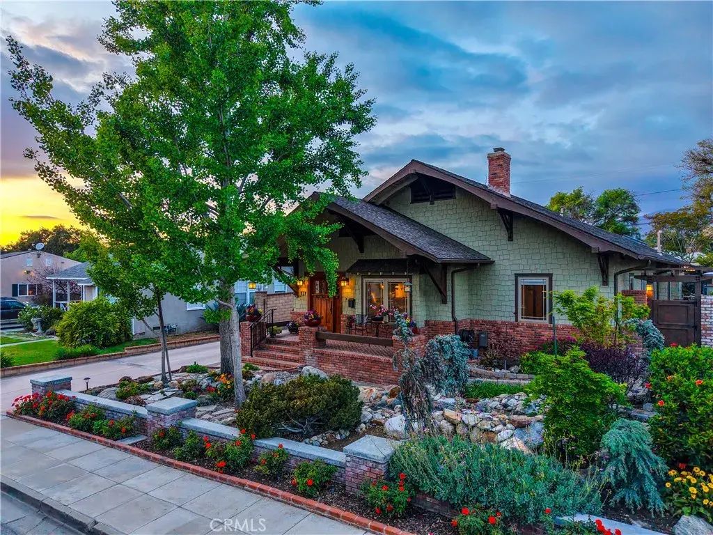 427 Oakdale Drive, Claremont