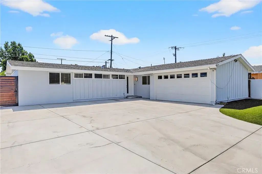 3210 E Janice Street, Long Beach