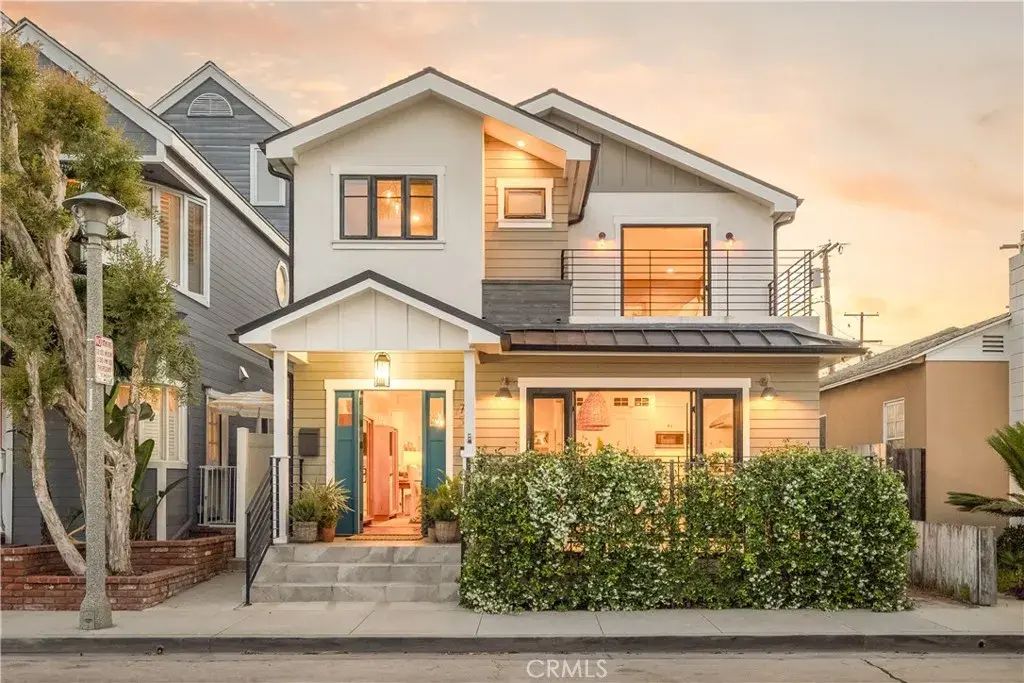 75 Angelo Walk, Long Beach