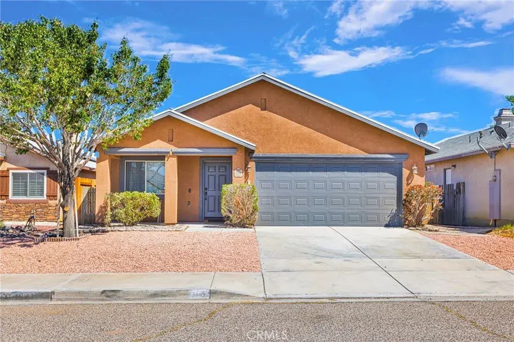 13499 Merry Oaks Street, Victorville
