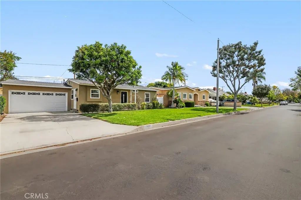 13921 Carnell Street, Whittier