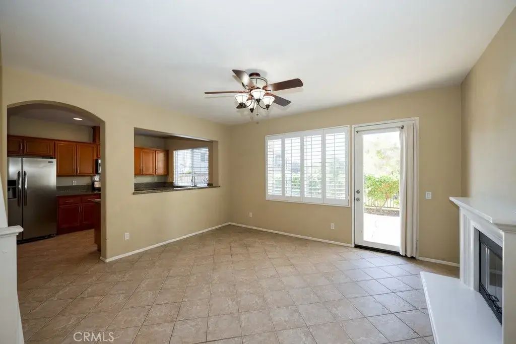 27933 Sirani Court, Valencia
