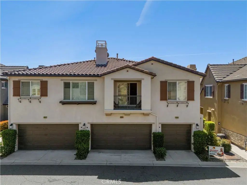 19354 Laroda Lane 165, Saugus