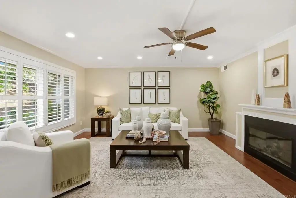5482 Rebolla Lane, 