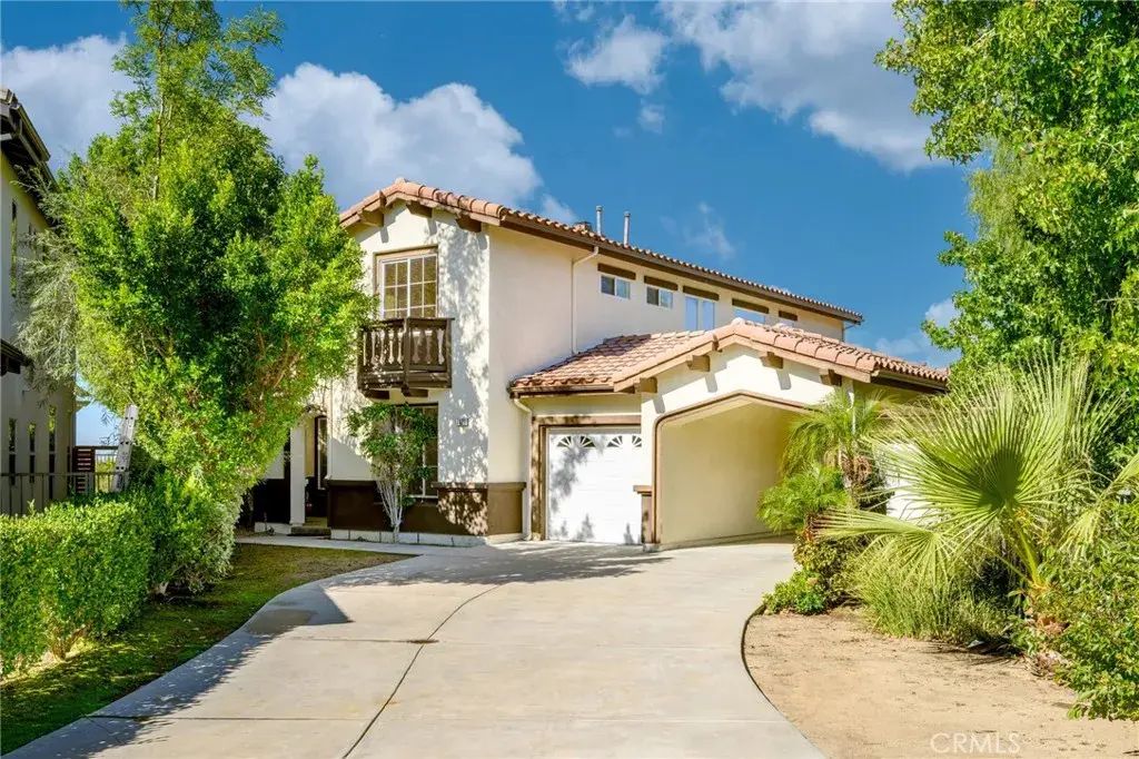 7370 Chantilly Lane, Tujunga