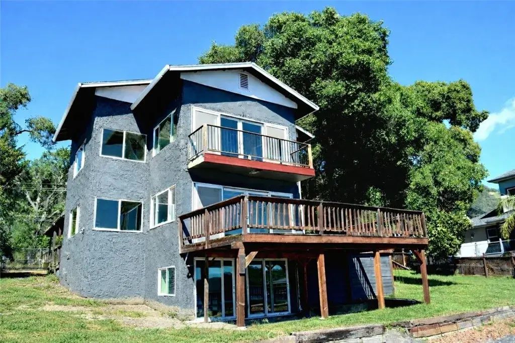 10523 E Highway 20, Clearlake Oaks