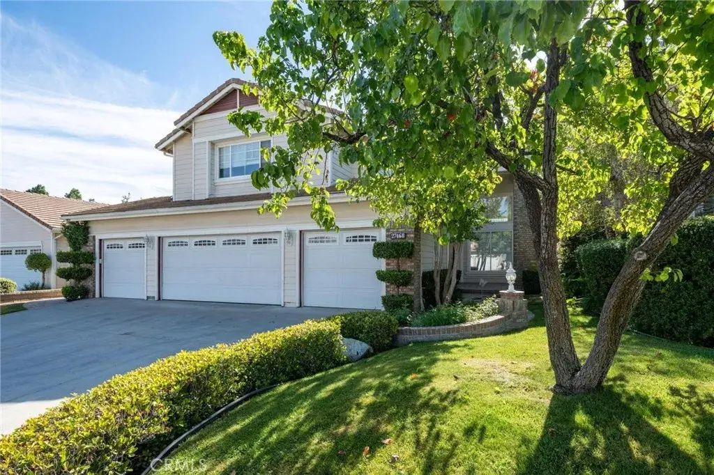 27468 Clarkson Court, Valencia