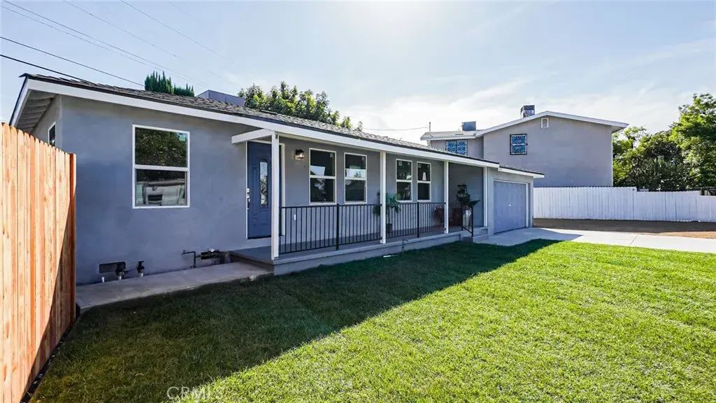 6415 Charlesworth Avenue, North Hollywood