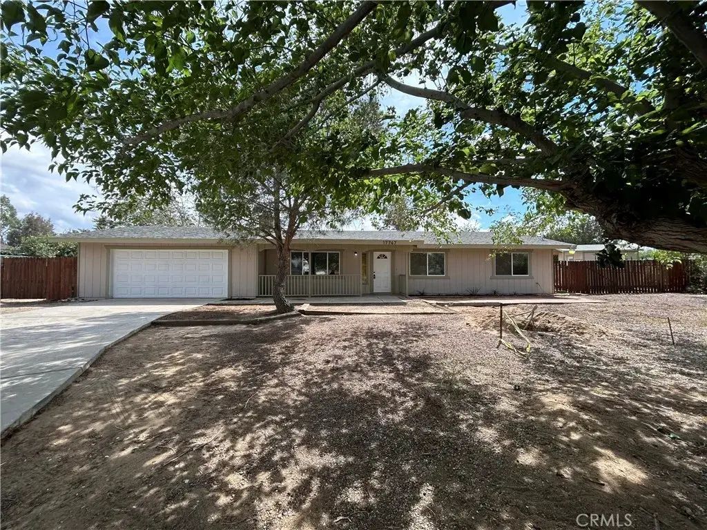 17747 Walnut Street, Hesperia