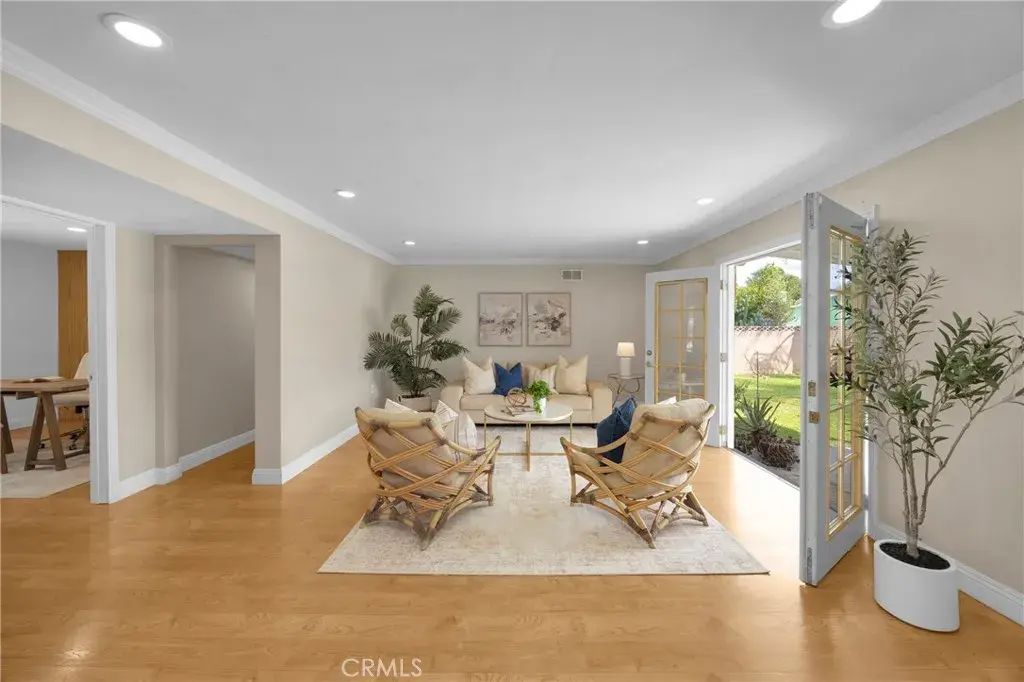 518 Sheree, Placentia