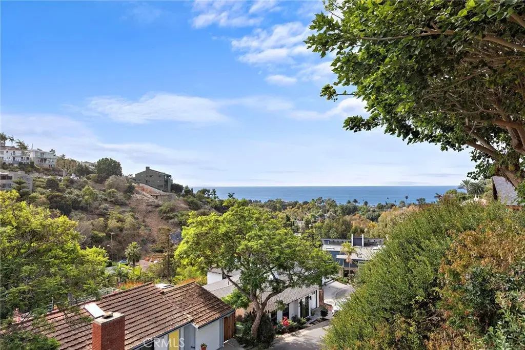 980 Meadowlark Lane, Laguna Beach