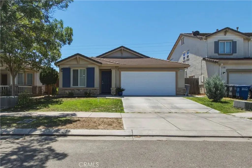 1478 La Sierra, Merced