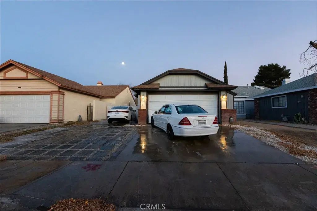 37630 12th East, Palmdale