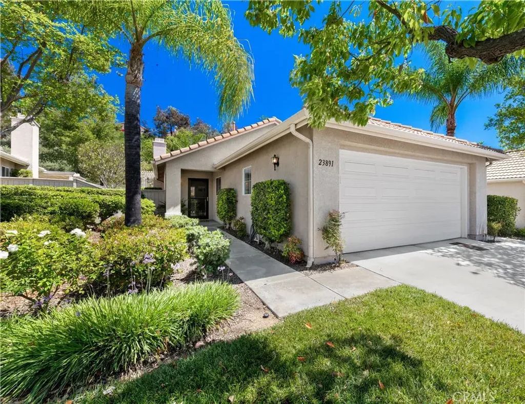 23891 Via Astuto, Murrieta