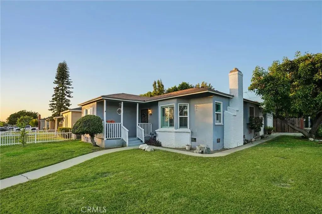 11045 Howard, Whittier